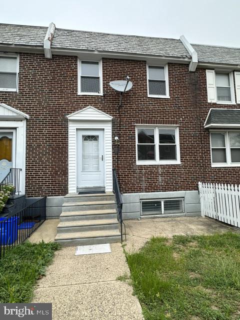 2943 Elbridge St — photo