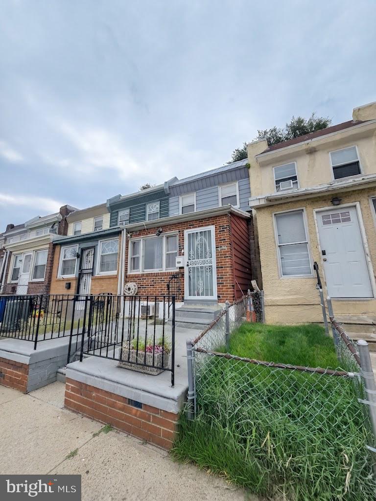 5726 Jackson St — photo