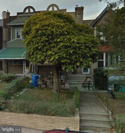 5211 Arlington St — photo