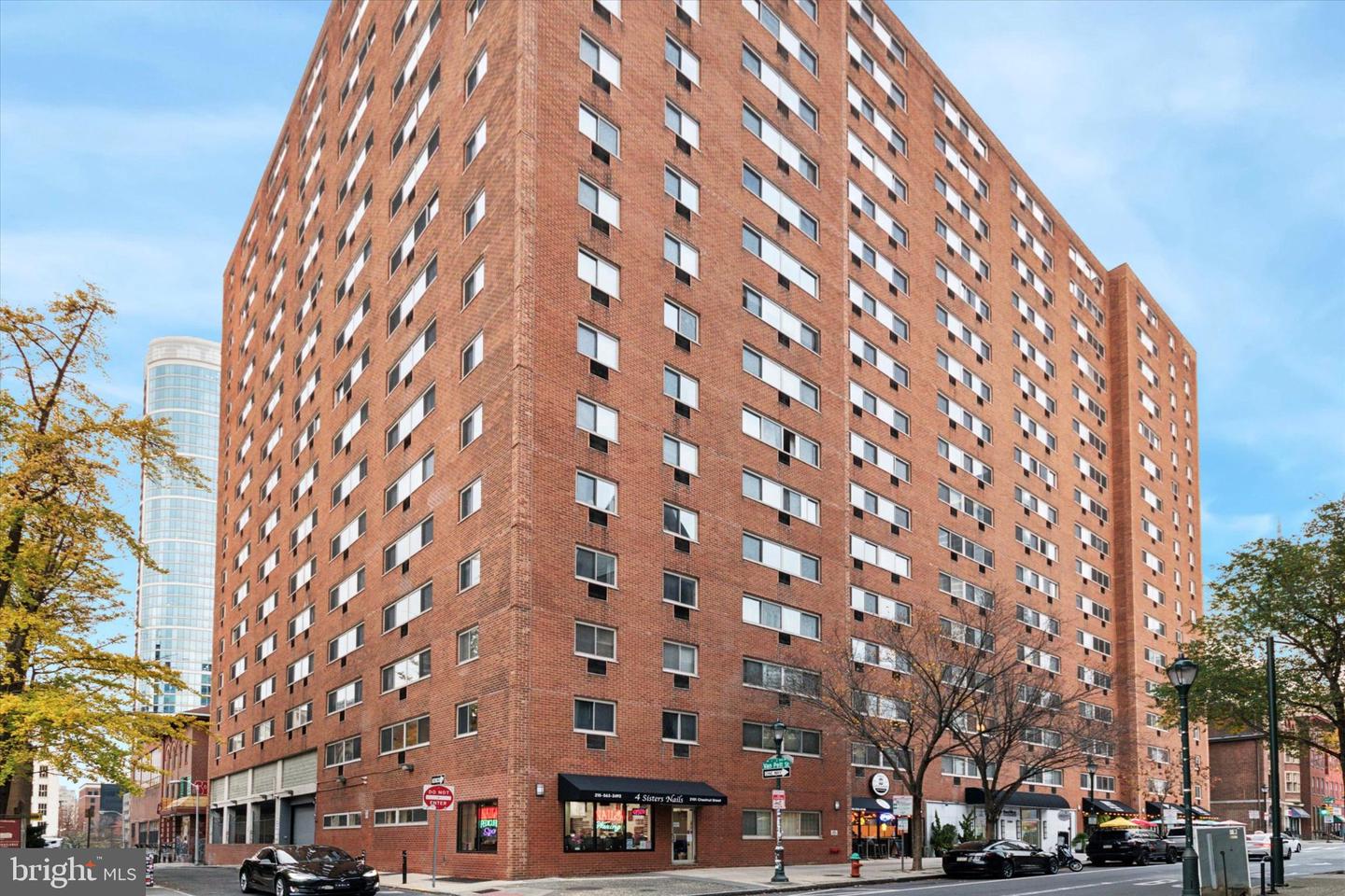 2101-17 Chestnut St #1612 — photo