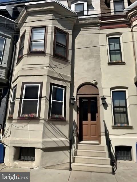 744-00 S 22nd St #1B — photo