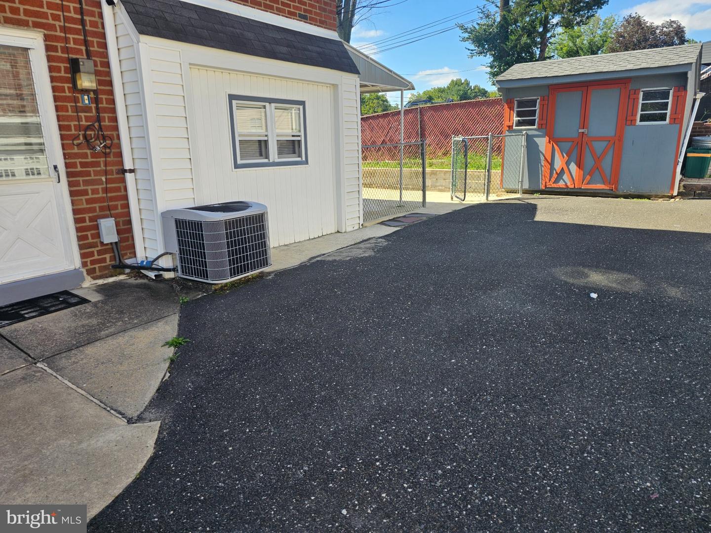 804 Marchman Road, Philadelphia, PA 19115 — photo 2