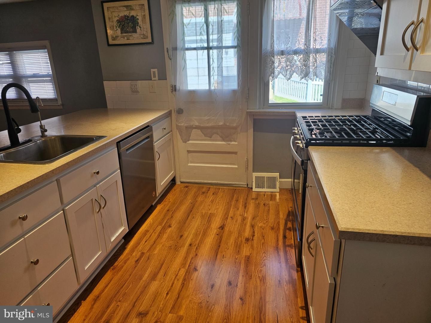 804 Marchman Road, Philadelphia, PA 19115 — photo 3