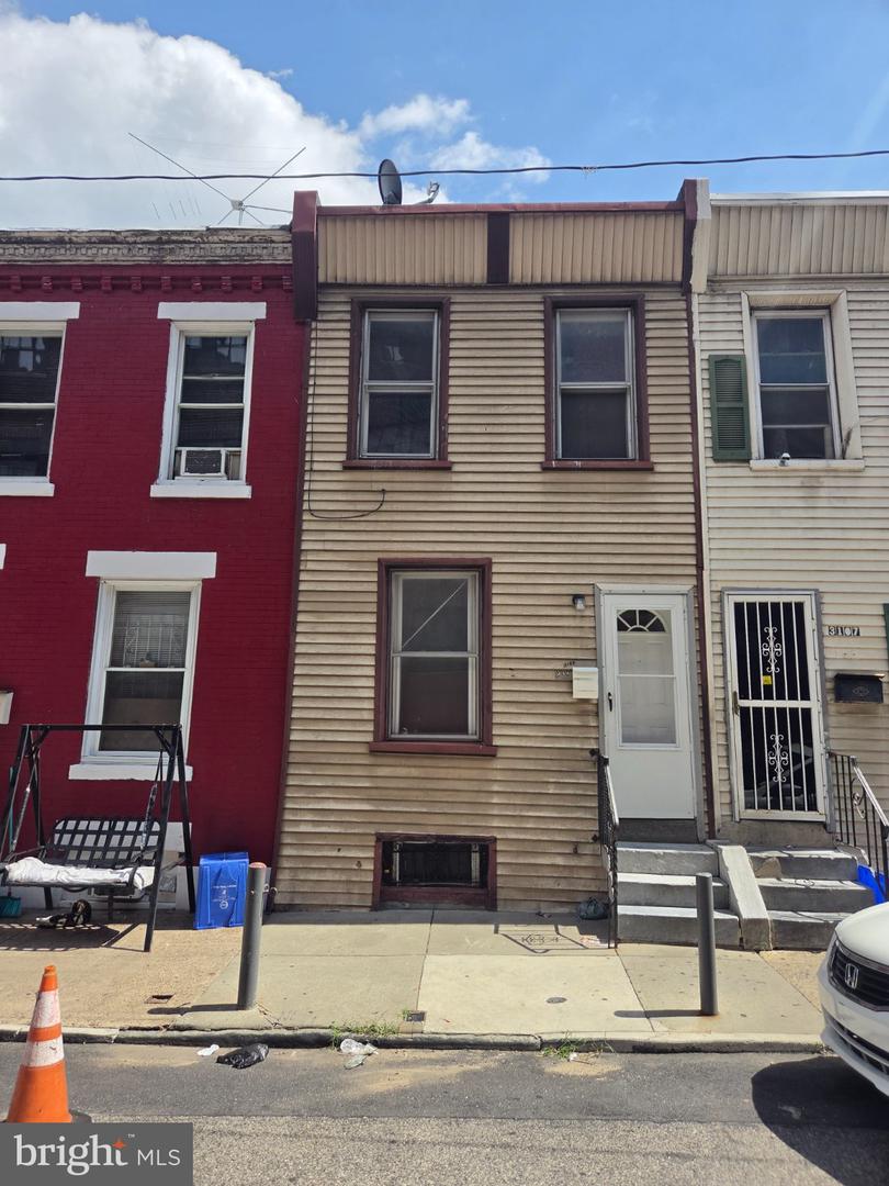 3109 N Hope St — photo
