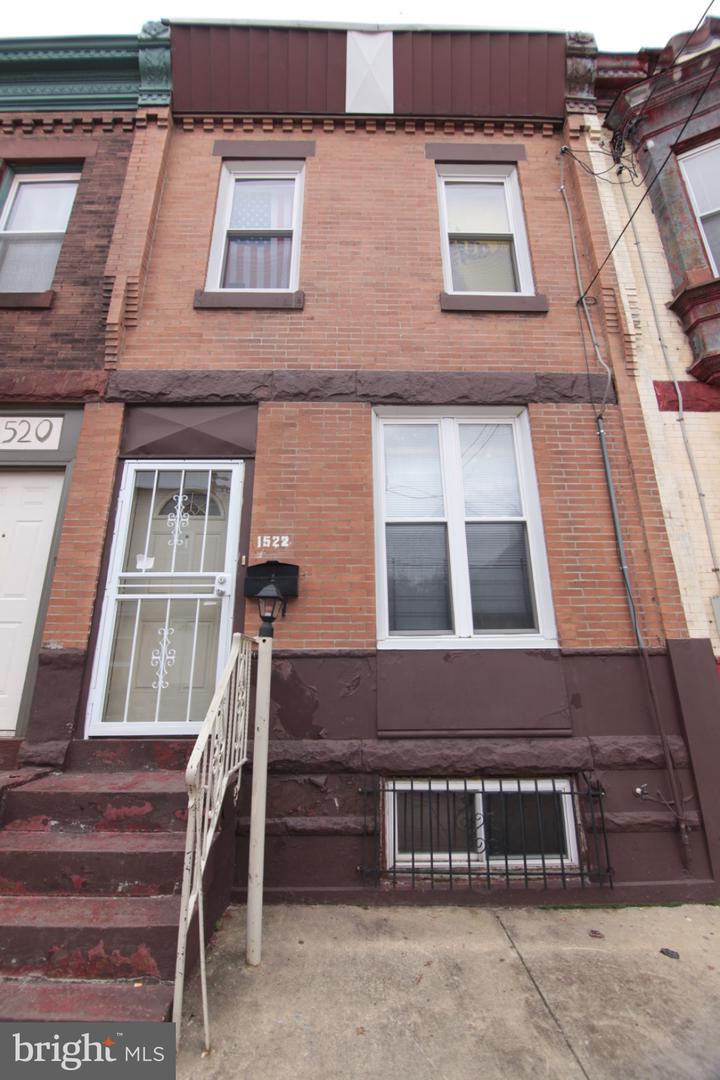 1522 Page St — photo