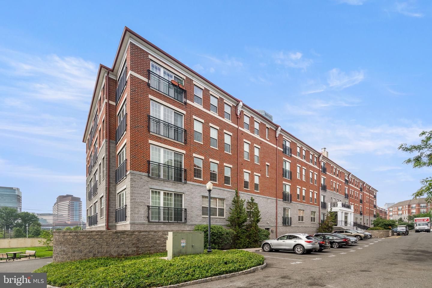 700 Commodore Ct #2727 — photo
