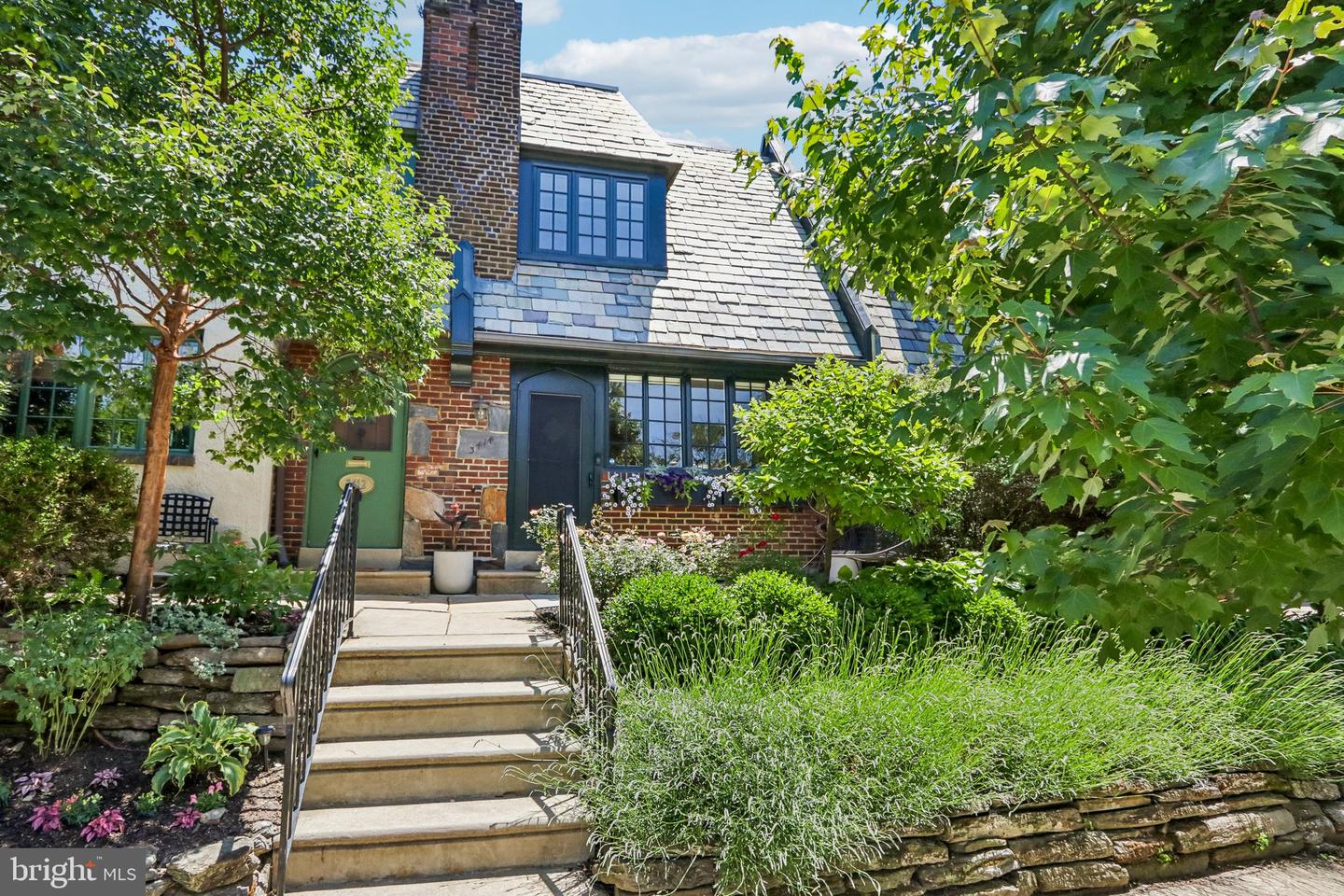 3414 W Penn St — photo