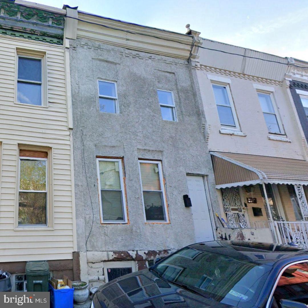 2329 N Van Pelt St — photo
