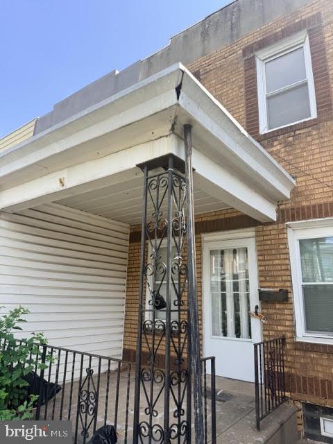 6377 Marsden — photo