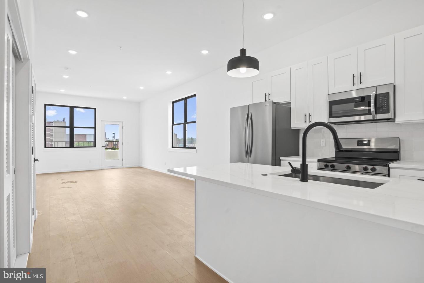 3211 Cedar St #506 — photo
