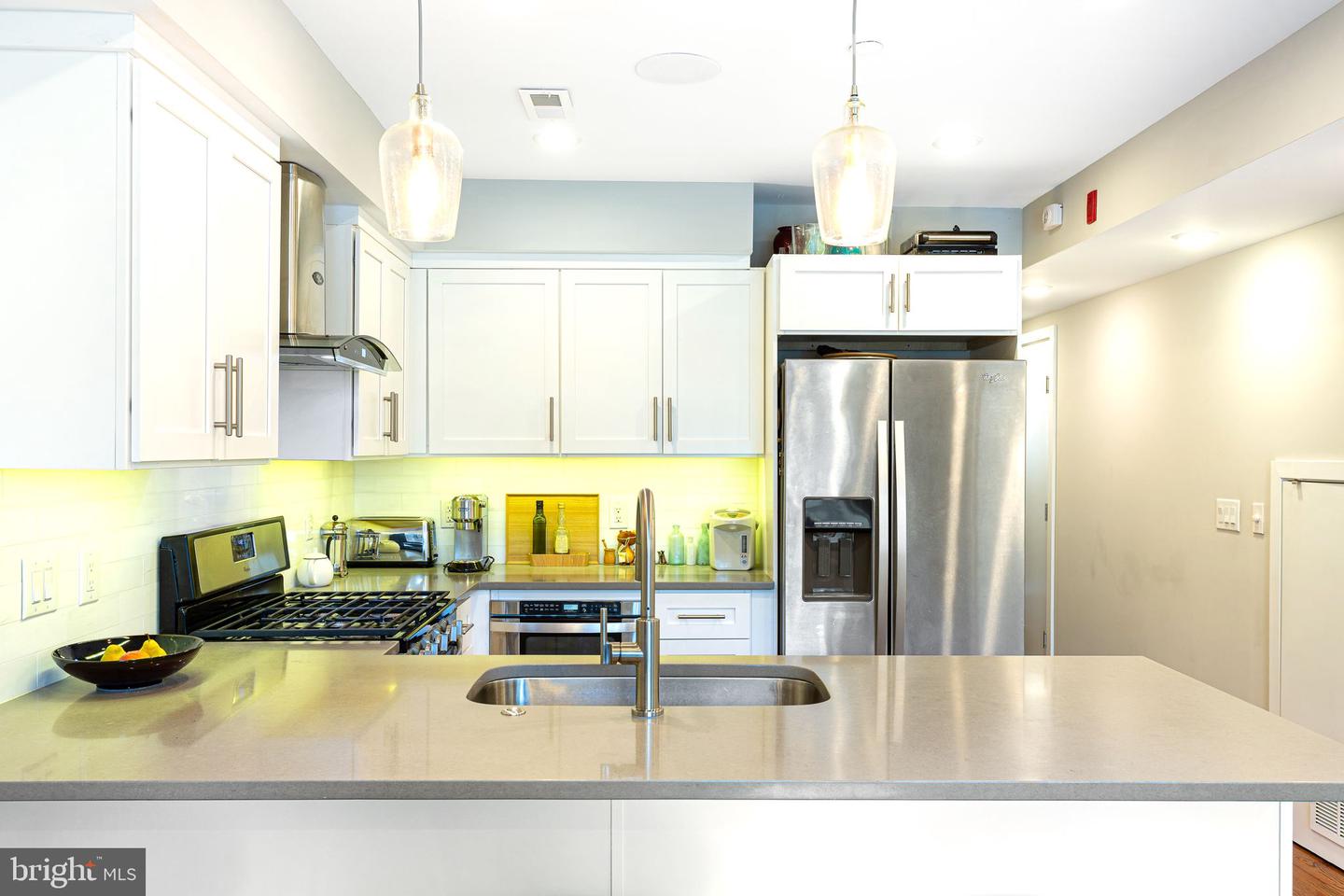 336 Monroe St #2 — photo