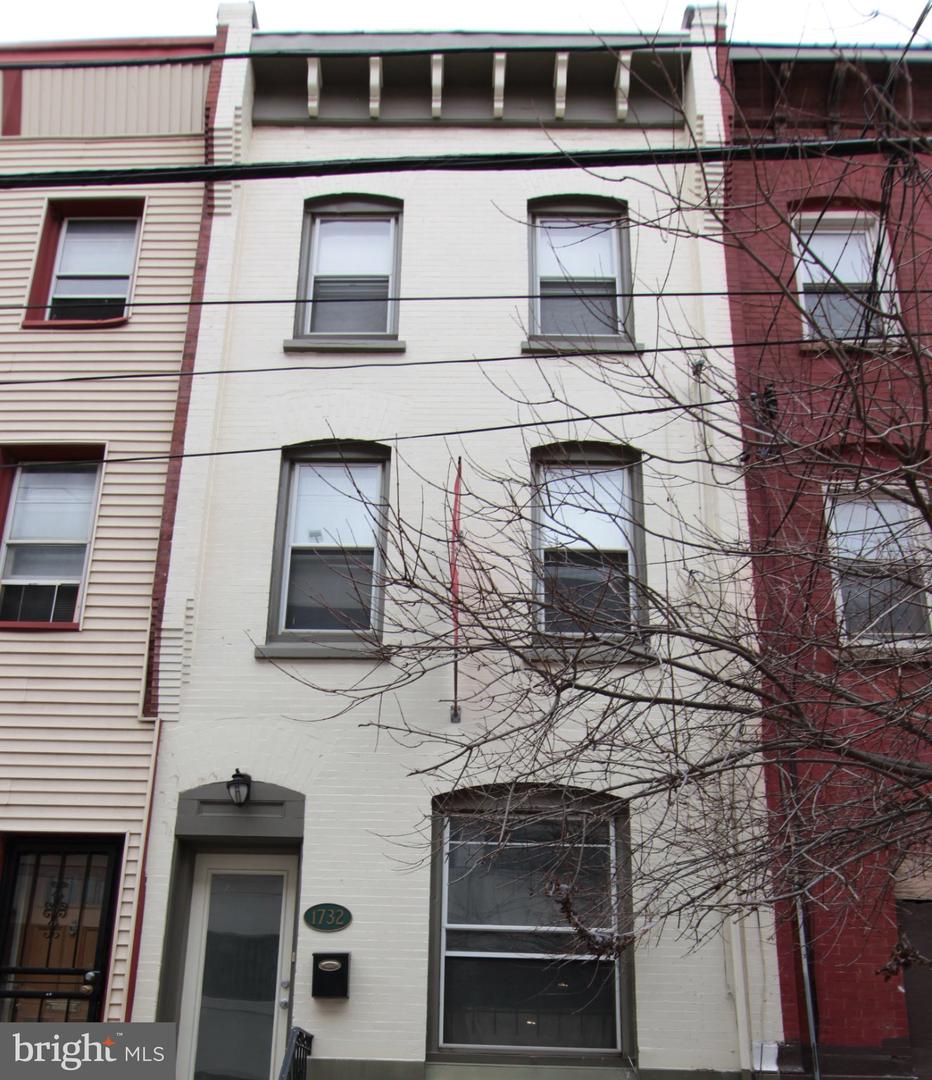 1732 N Sydenham St — photo