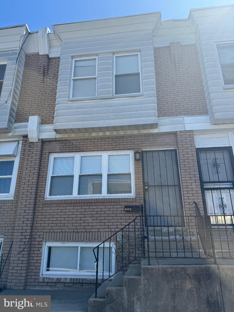 6528 Chester Ave — photo