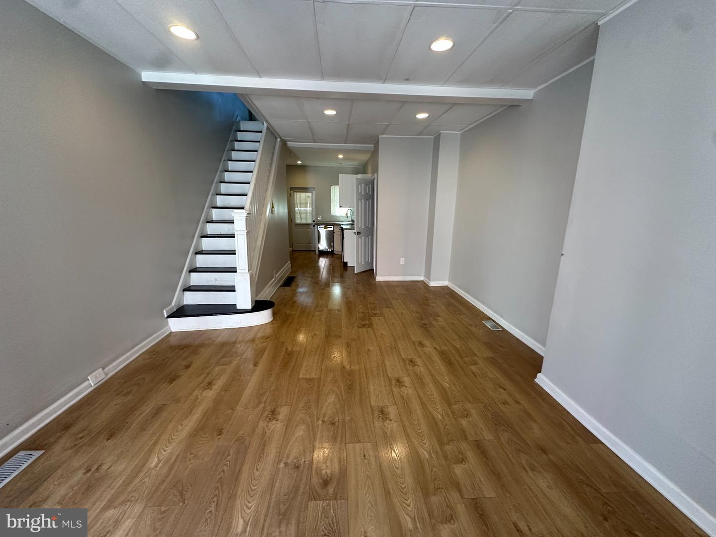 2636 Earp St — photo