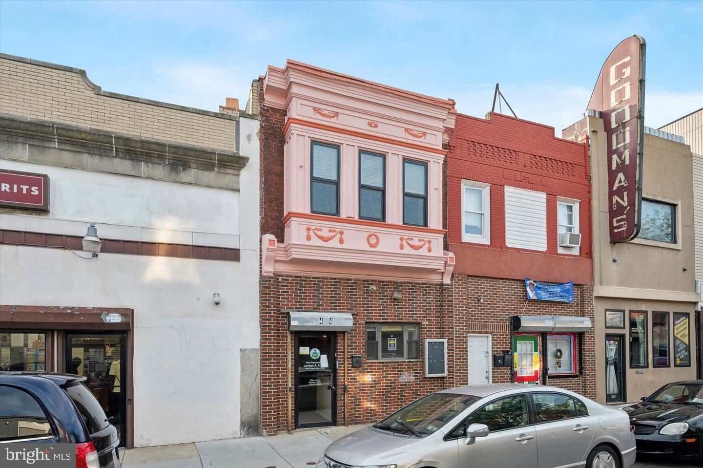 1444 Point Breeze Ave — photo
