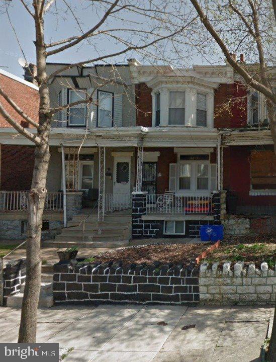 35 N 61st St — photo