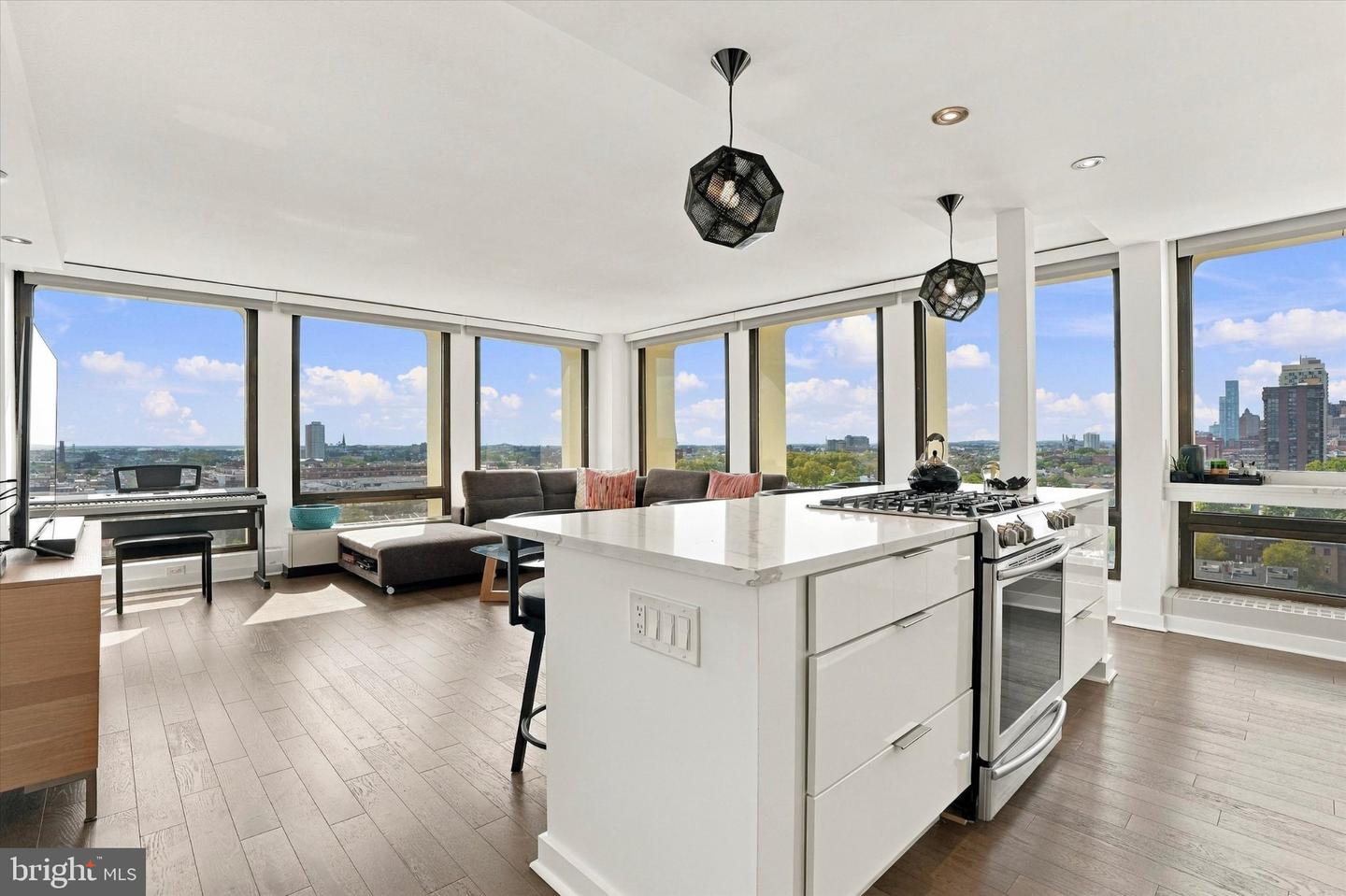 220 Locust St #12Gs — photo