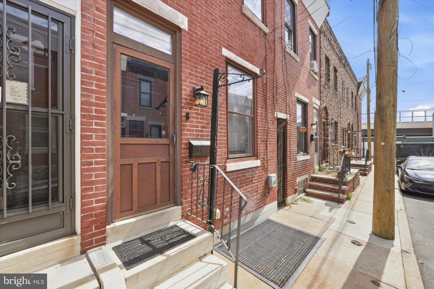 1109 E Wilt St — photo