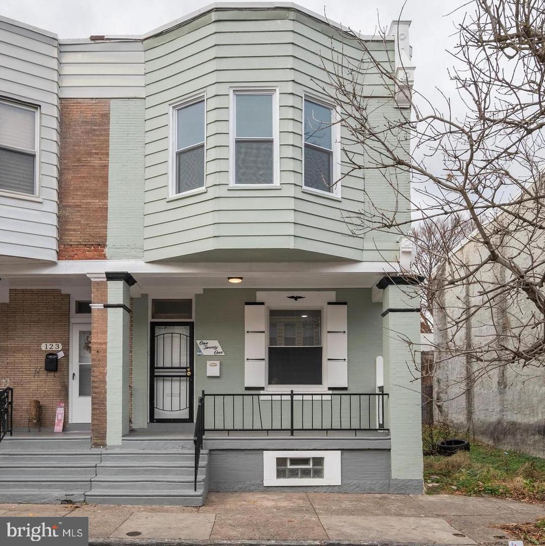 121 W Hansberry St — photo