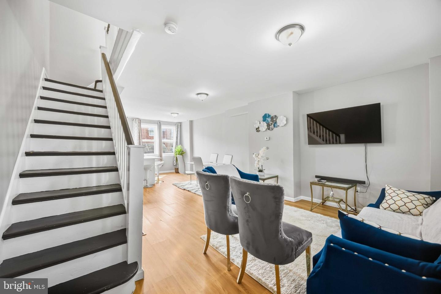 7206 Dicks Ave — photo