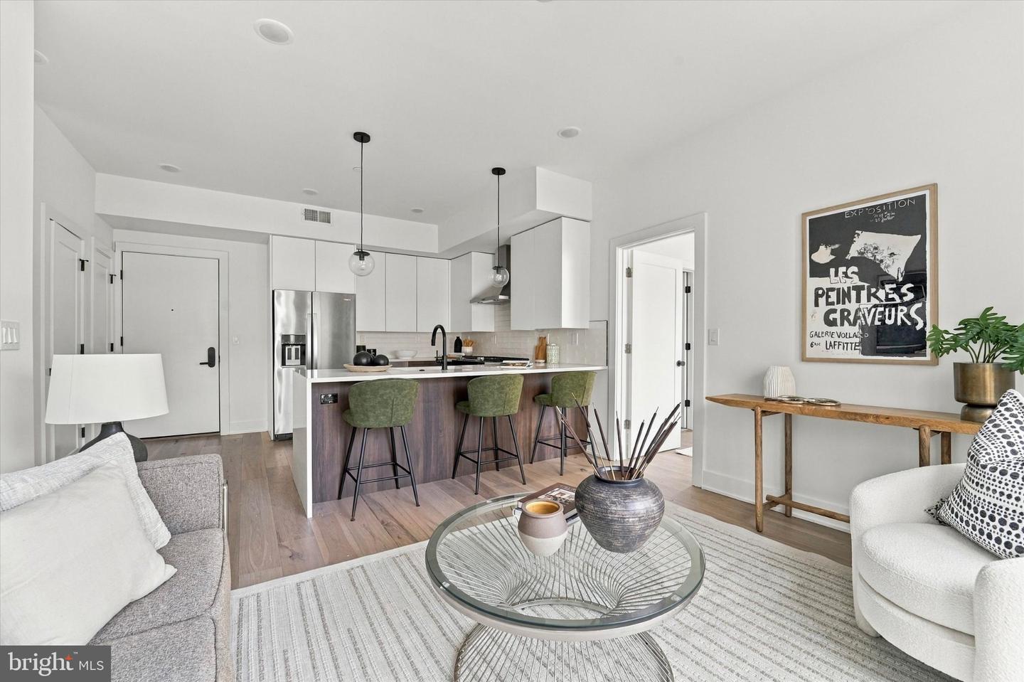 1723 Francis St #2C — photo