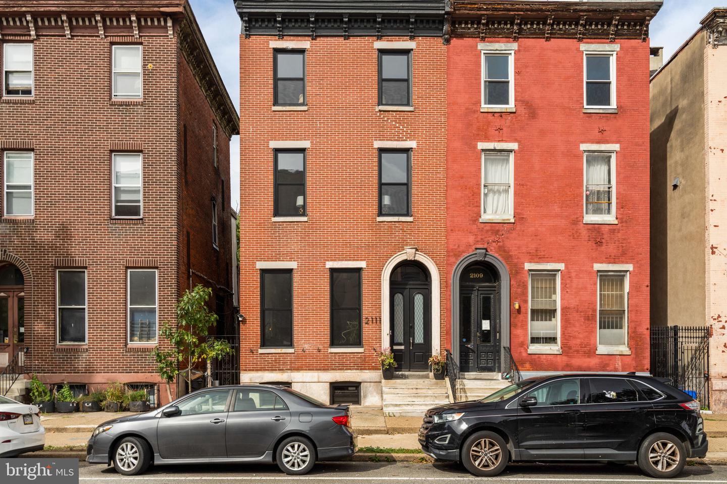 2111 Spring Garden St — photo