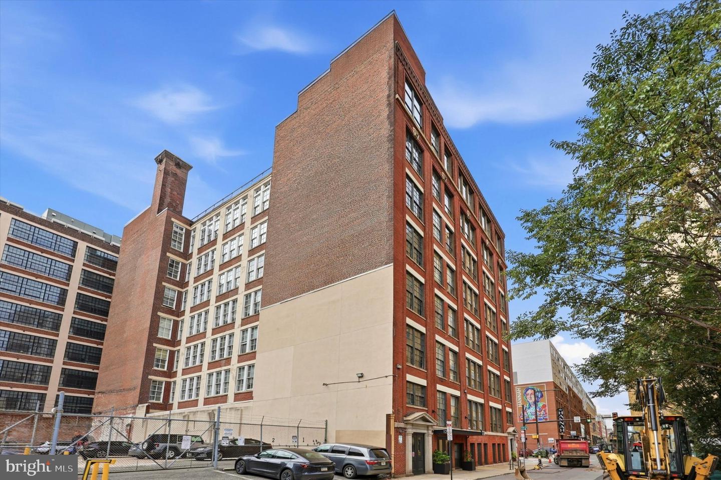 1238 Callowhill St #605 — photo