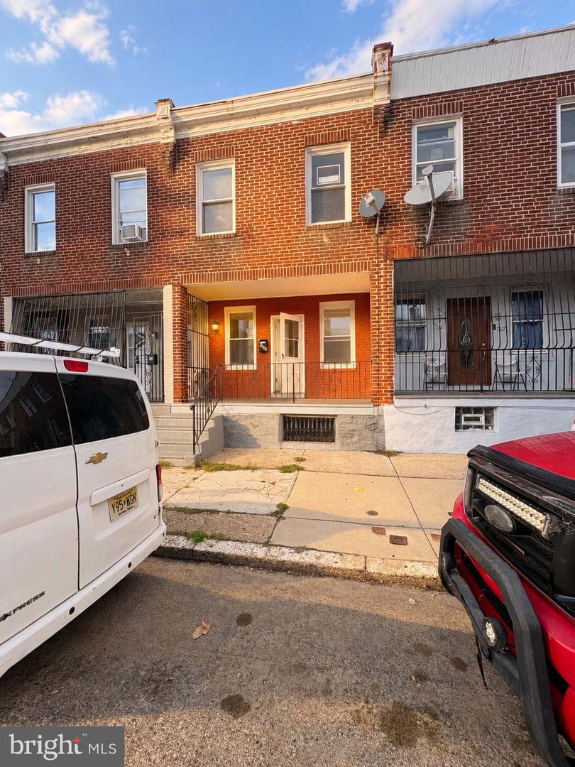 515 E Courtland St — photo