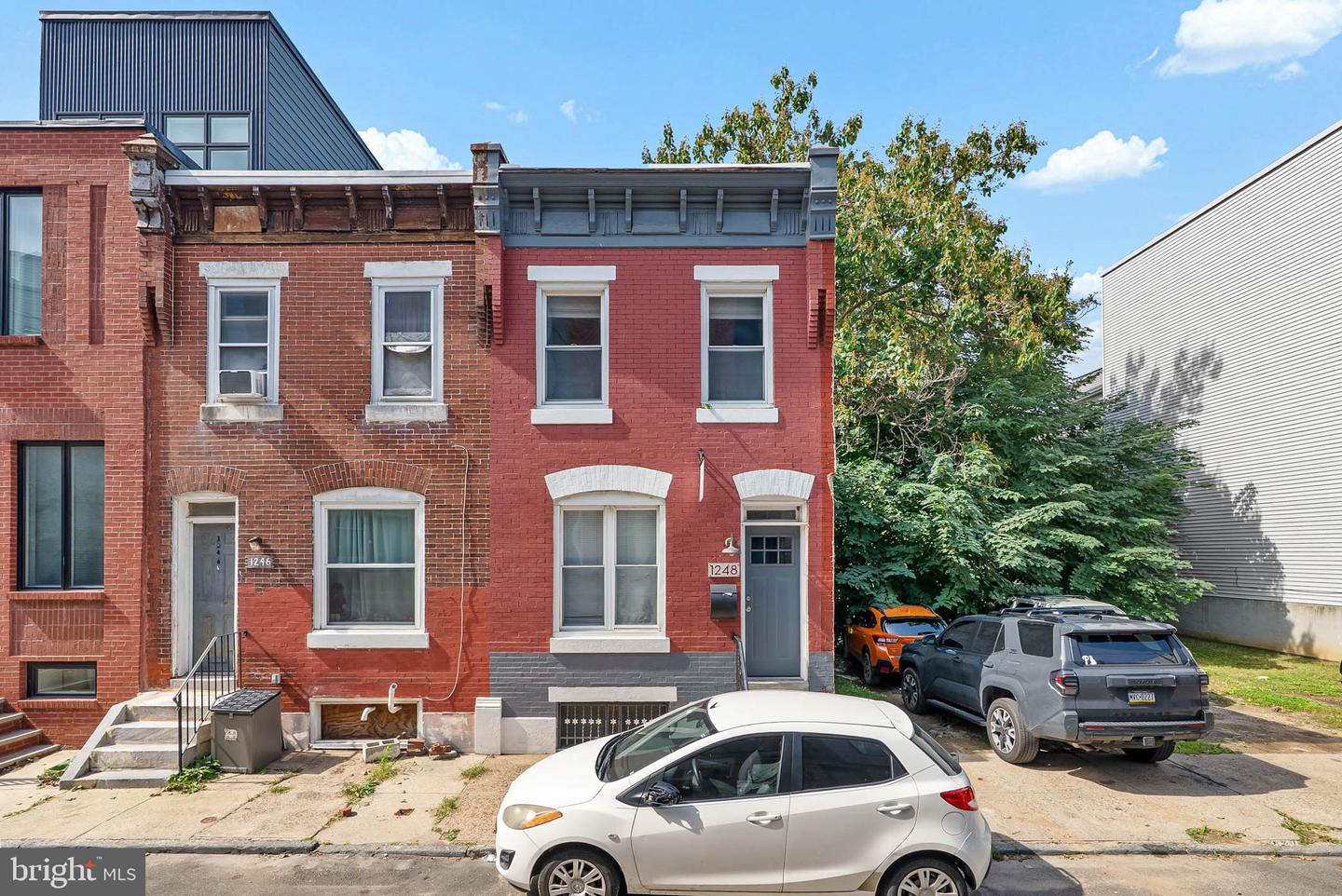1248 N Myrtlewood St — photo
