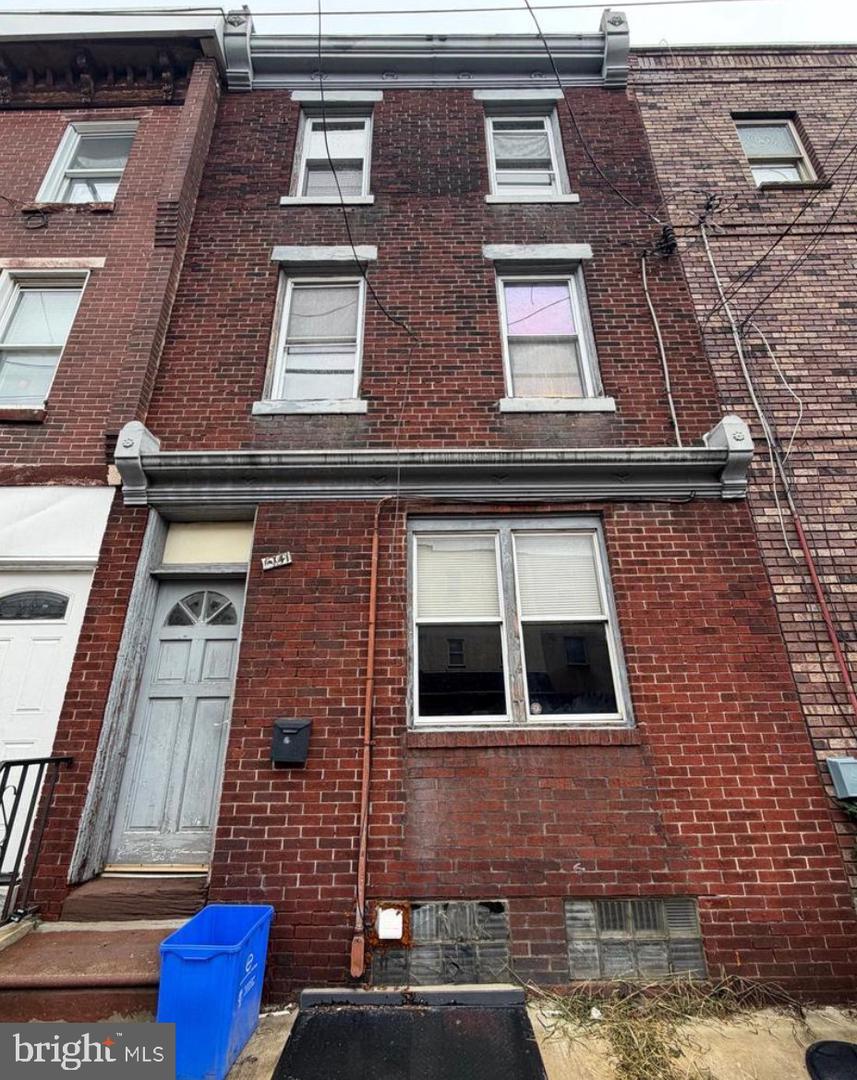3141 Richmond St — photo