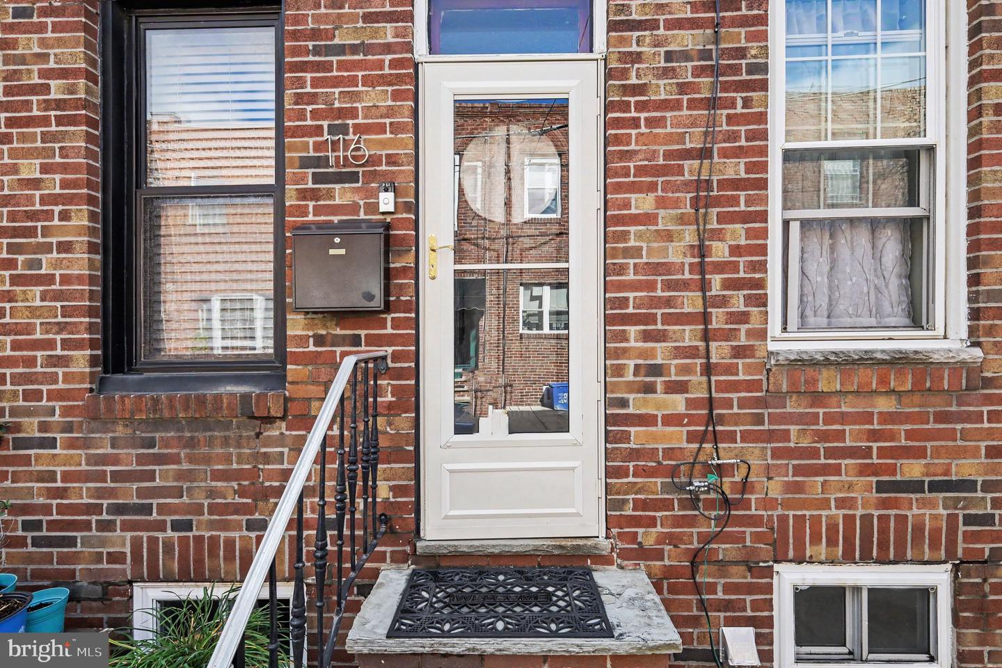 116 Dudley St — photo
