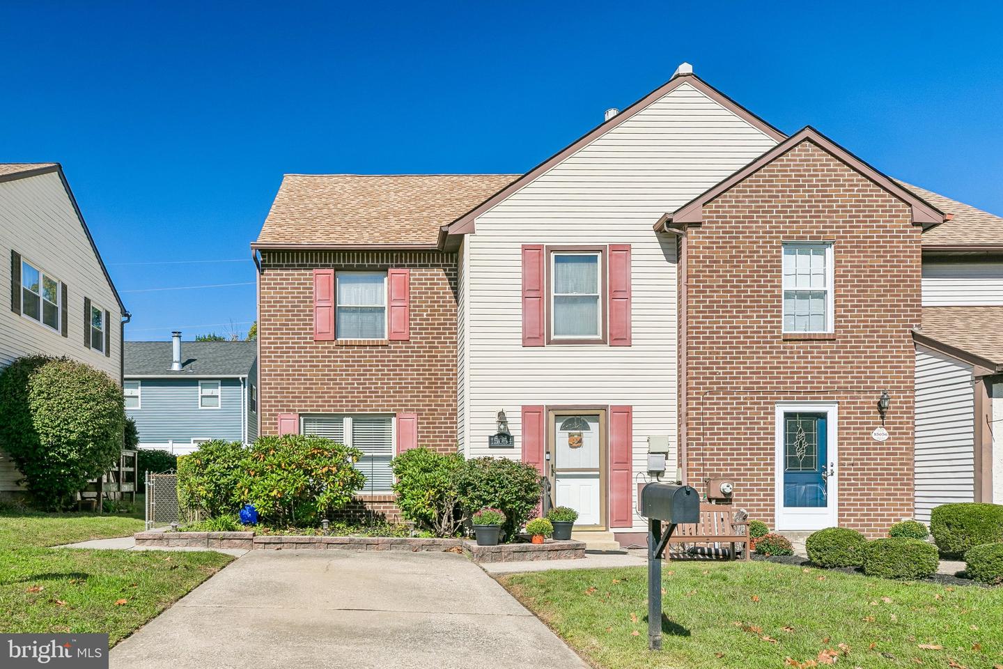 15054 Poquessing Creek Ln — photo