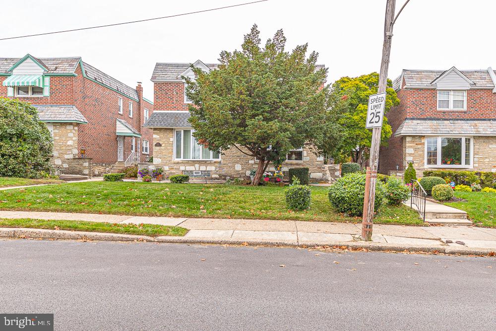 1243 E Durham St — photo