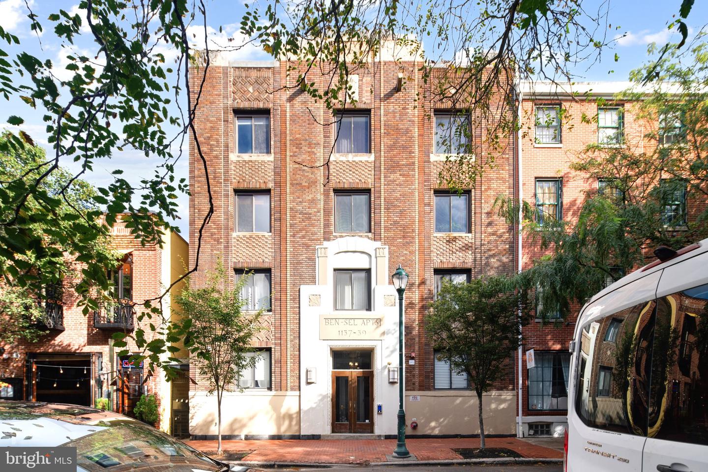 1137 Pine St Unit 102 — photo
