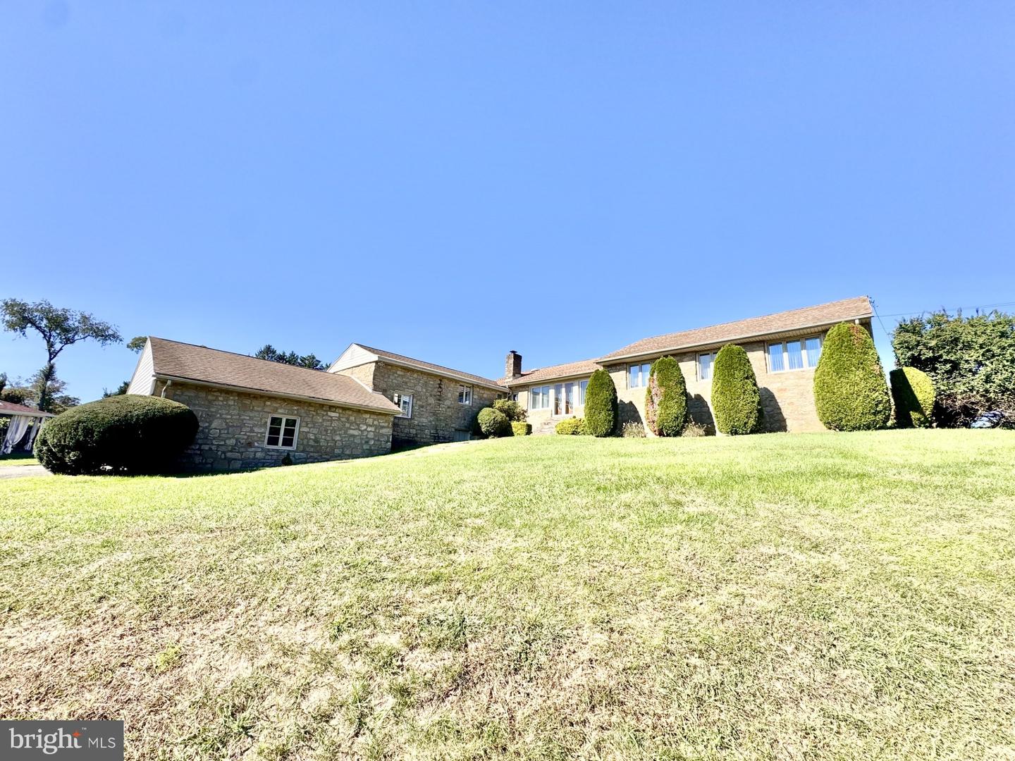 1000 Welsh Rd — photo
