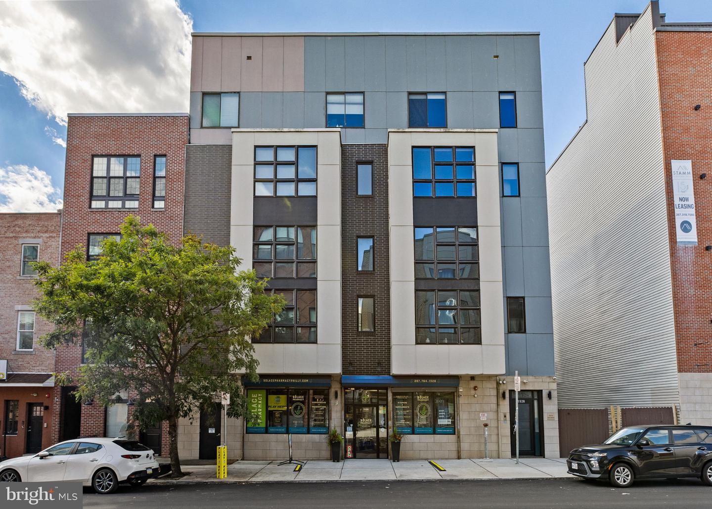 1526-00 Ridge Ave #5 — photo