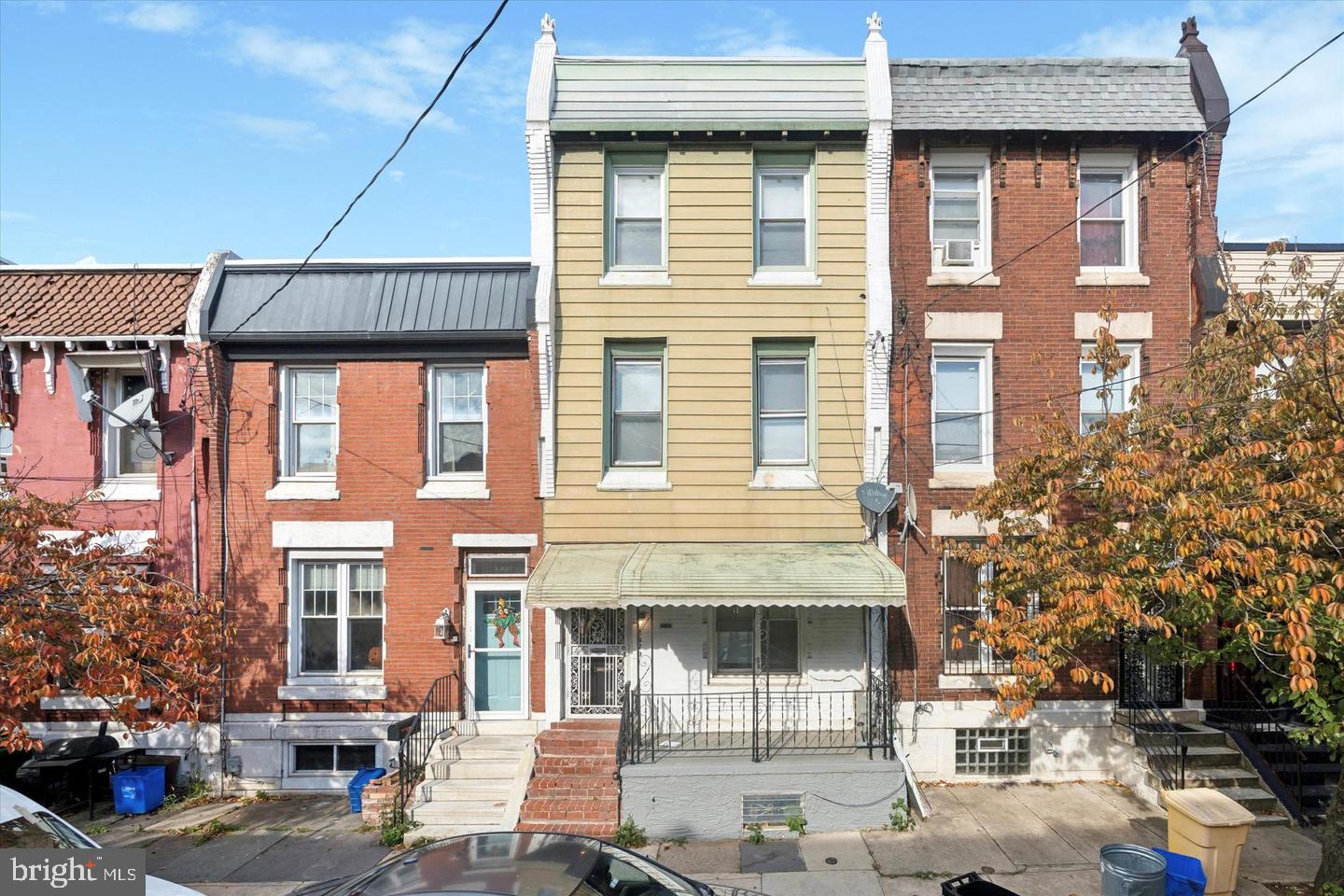 2329 W Thompson St — photo