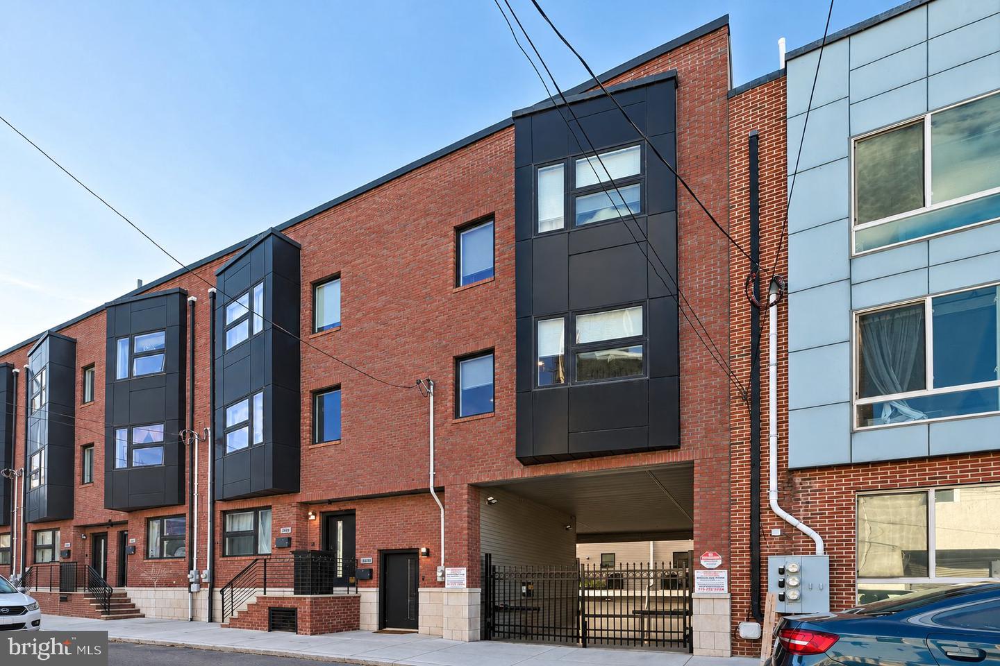 2670 Salmon St — photo