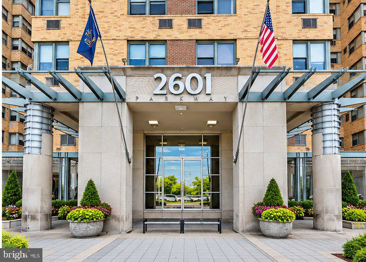 2601 Pennsylvania Ave #602 — photo