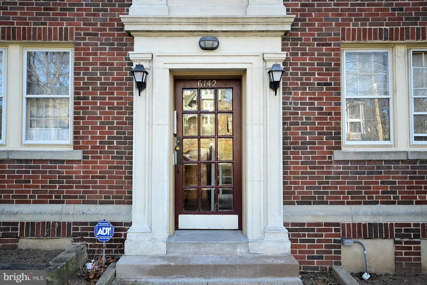 6142 Wayne Ave #1 — photo