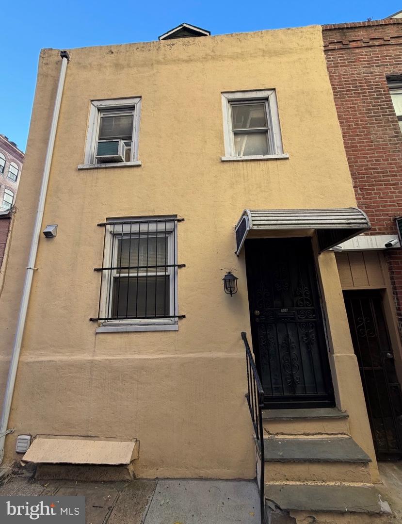 202 N Clifton St — photo