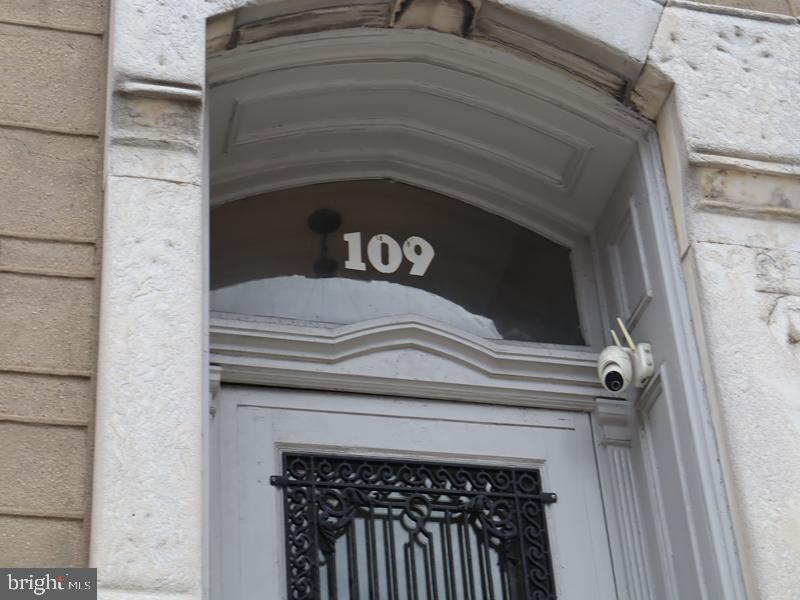 109 S 21st St #5 — photo