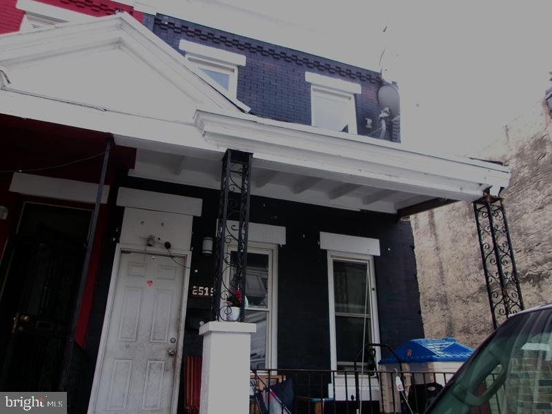 2515 N Hollywood St — photo