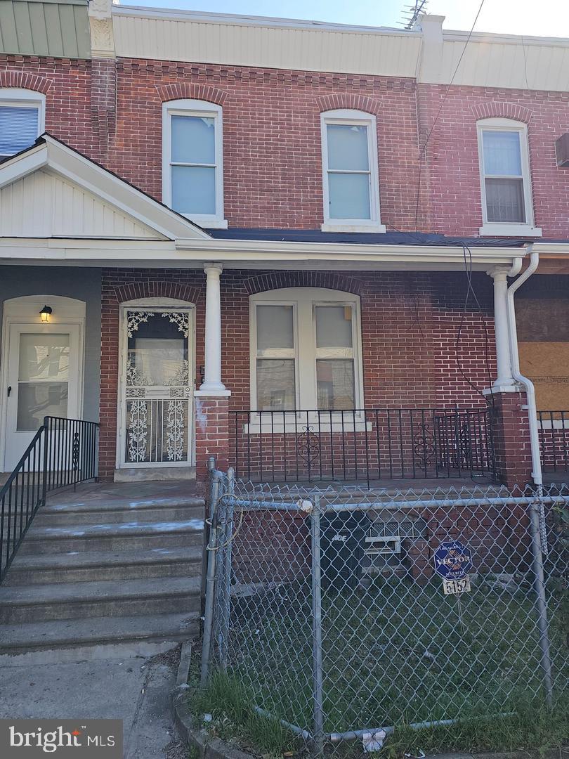 5152 Kershaw St — photo
