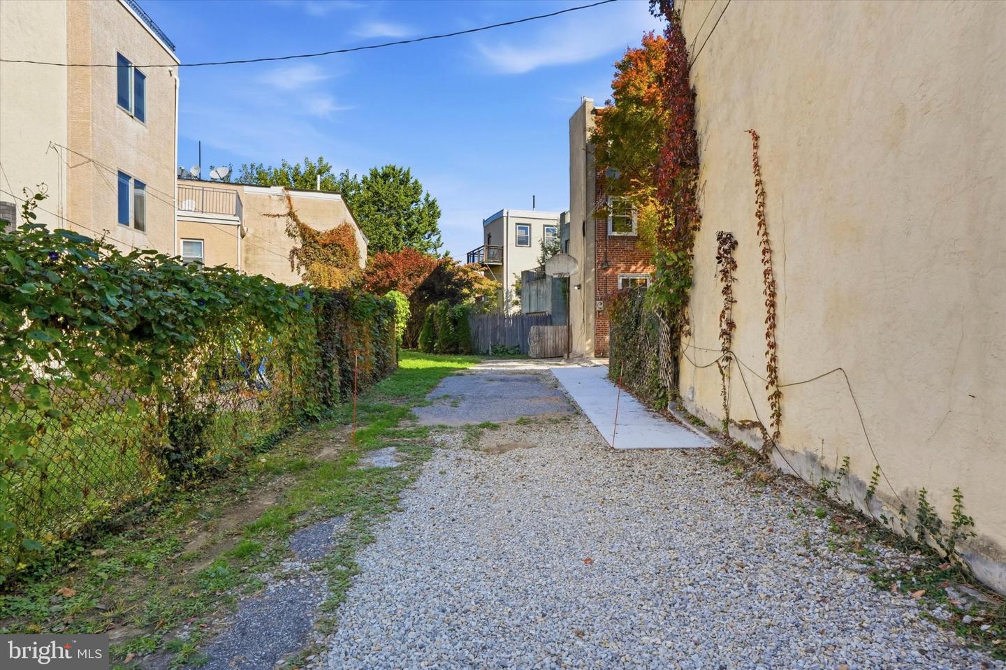335 Rear -337 Poplar St — photo