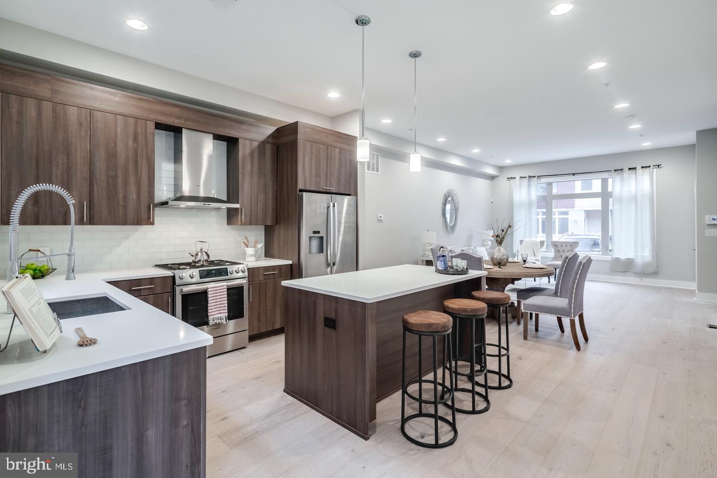 845 N Orianna #9 St — photo