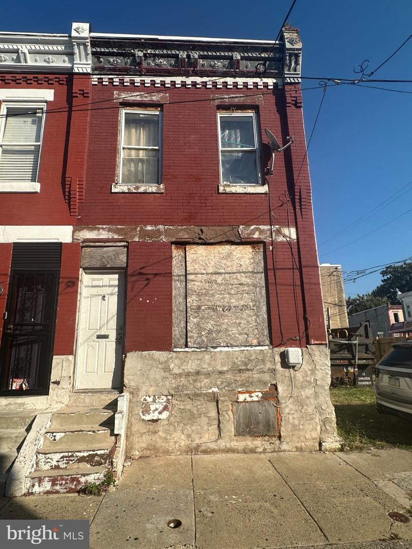 2505 N Bouvier St — photo