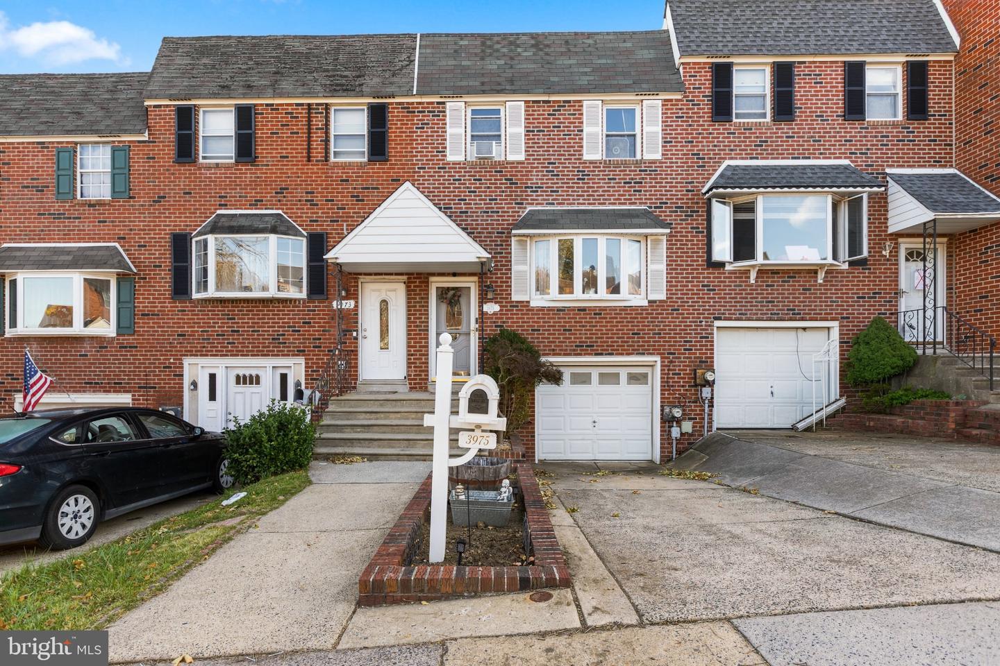 3975 Carteret Dr — photo