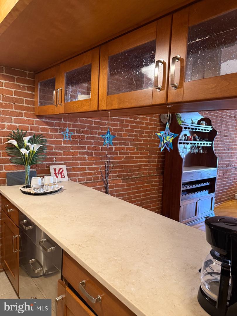 122 Chestnut St #301 — photo