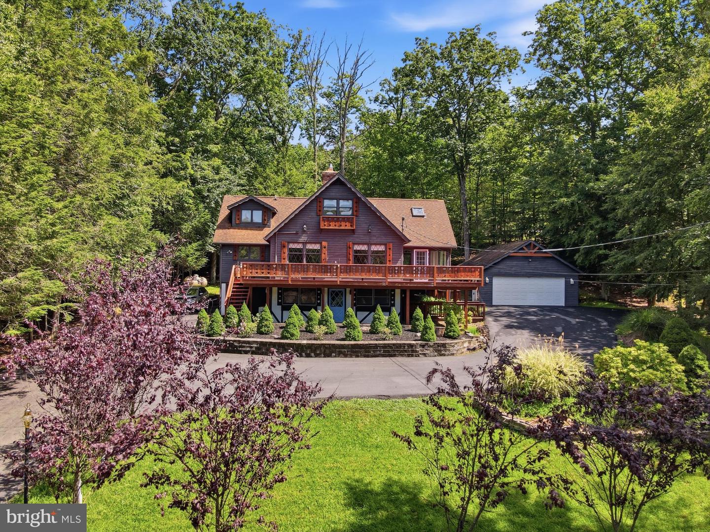 162 Indian Dr — photo